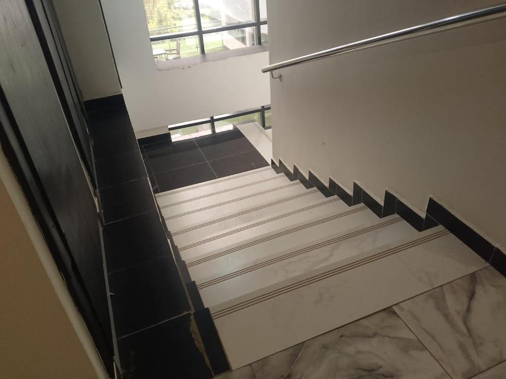 Keroka Water Pavilion Hotel מראה חיצוני תמונה