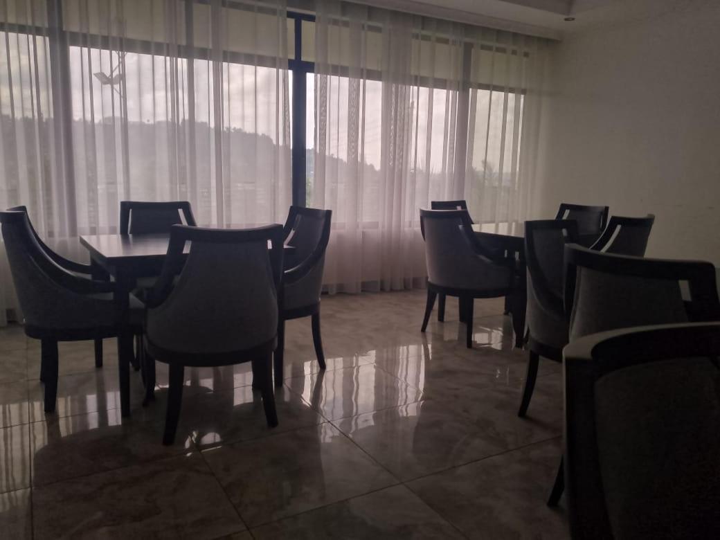 Keroka Water Pavilion Hotel מראה חיצוני תמונה