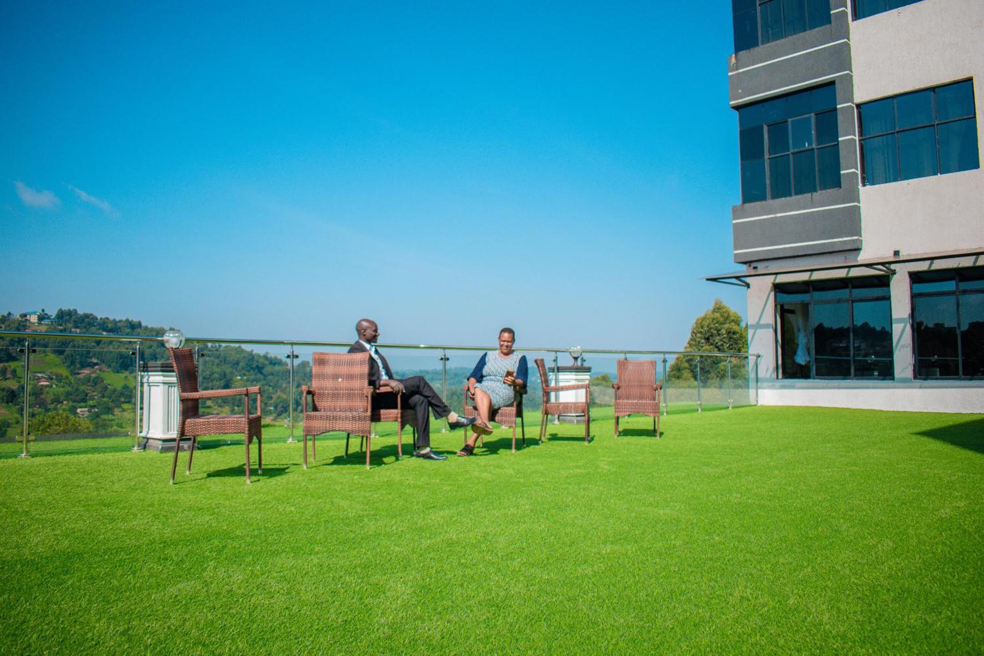 Keroka Water Pavilion Hotel מראה חיצוני תמונה